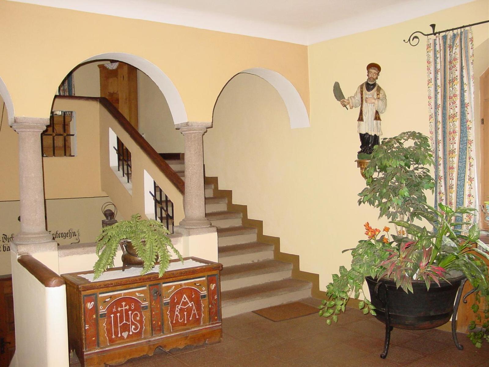 Plonerhof Villa Lagundo Exterior photo